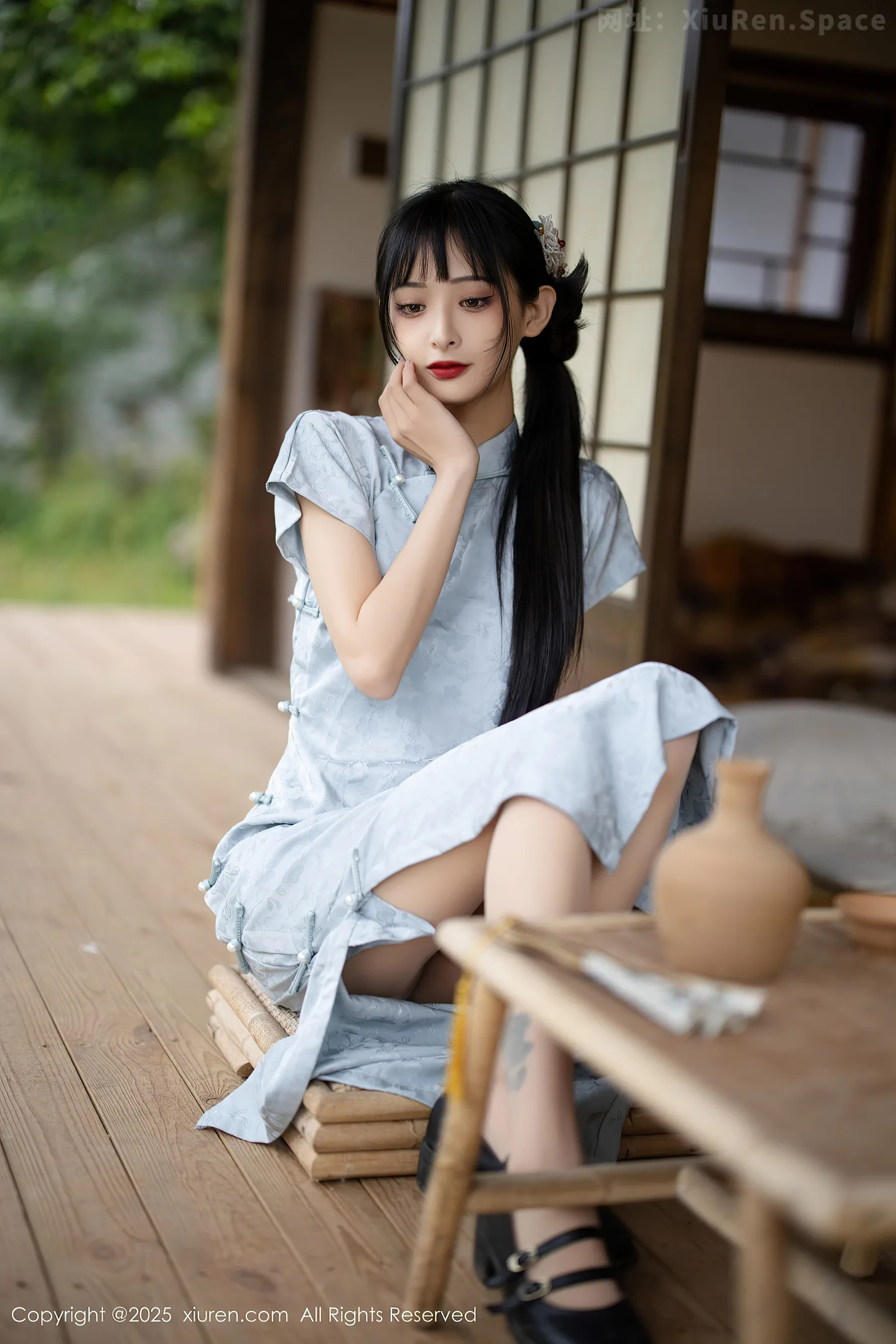 图片[2]-[XiuRen秀人网] VOL.10278 模特茂木希子日式旗袍露白色内衣配肉丝袜秀完美曲线诱惑写真80P-秀人网官方网站